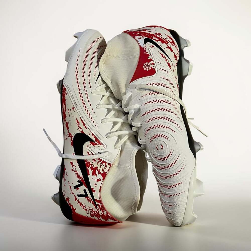 Nike Phantom GX 2 Elite FG Size 14 White Red Soccer Cleats FQ8791-900